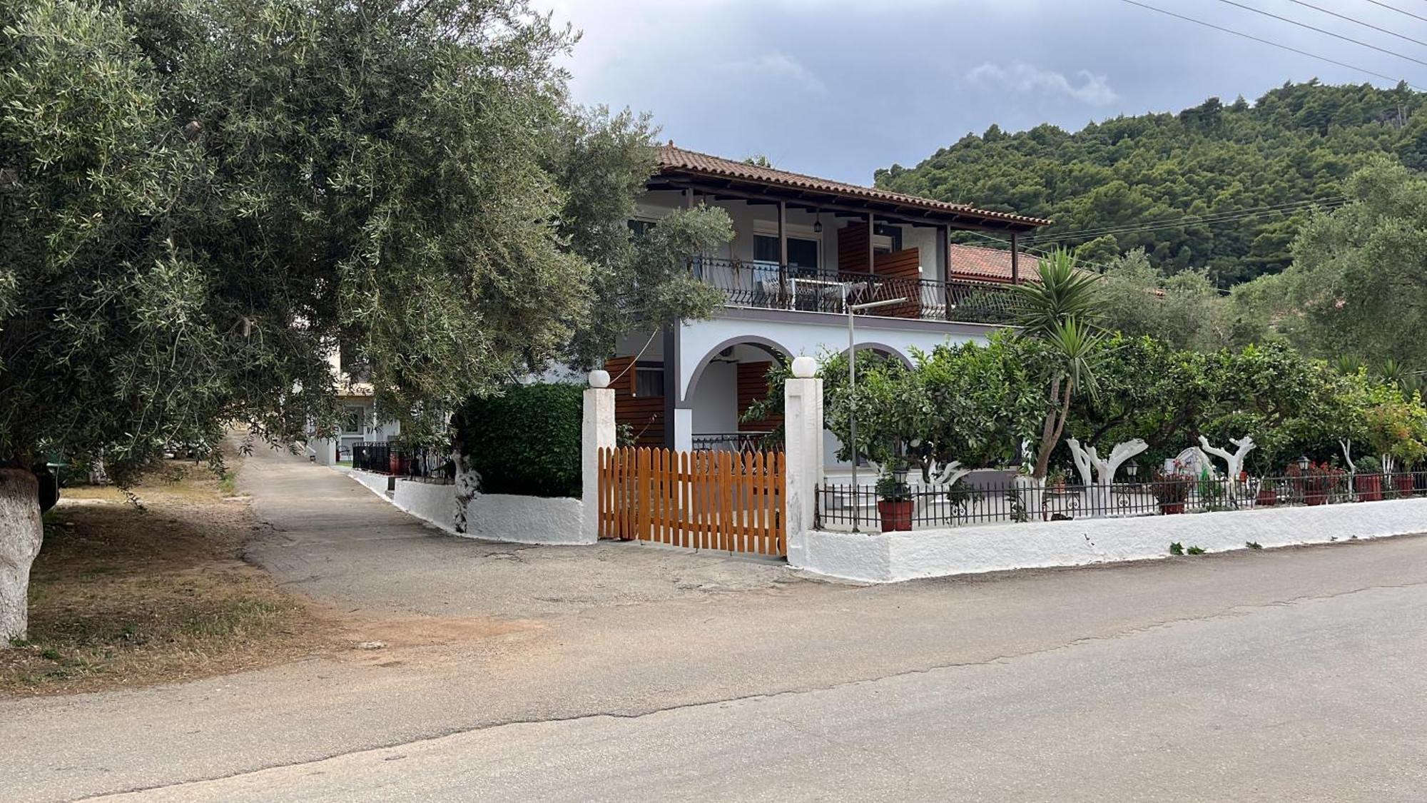 Nikos Studios Keri Exterior foto
